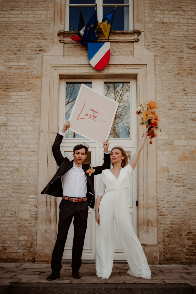 couple marié mairie mariage civil normandie wedding planner